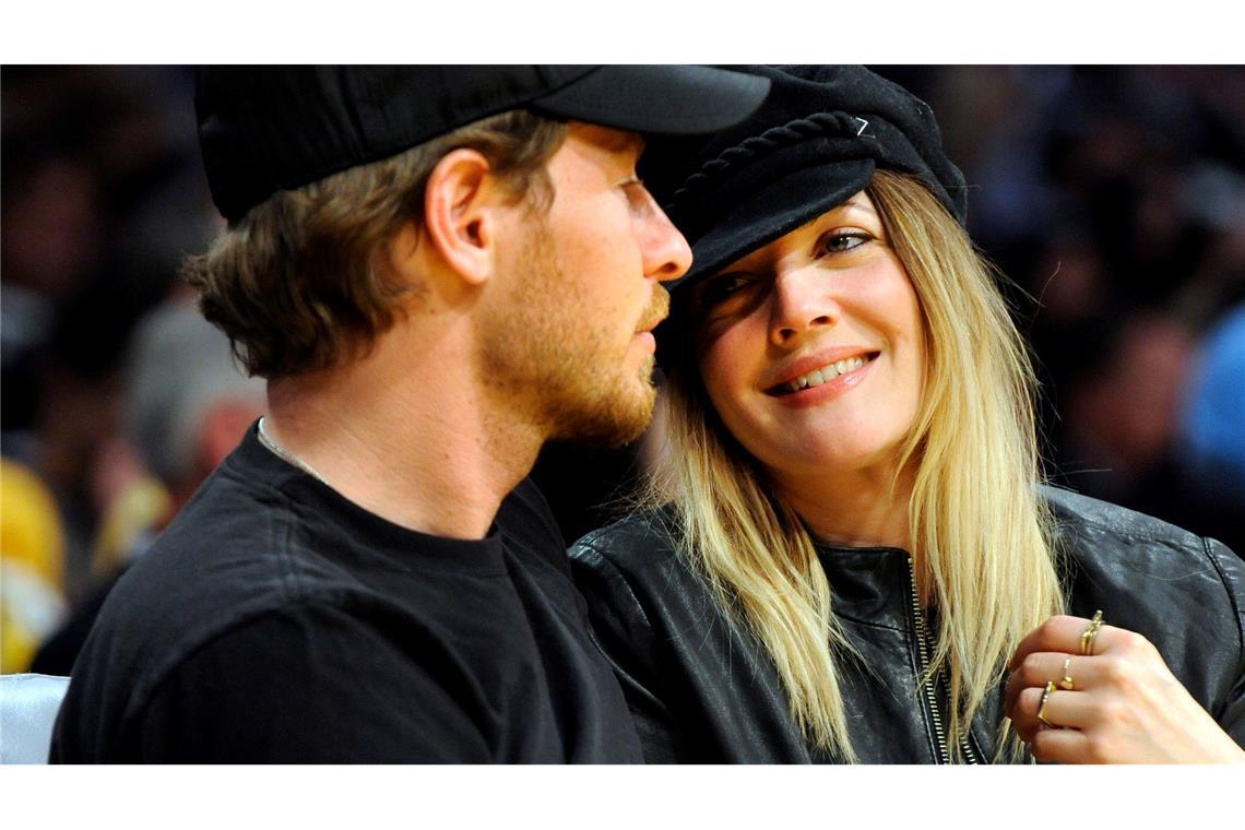 Das kleine Mädchen aus "E.T." - Drew Barrymore - wird 50 Drew Barrymore und ihr damaliger Ehemann Will Kopelman im Jahr 2011 in Los Angeles.