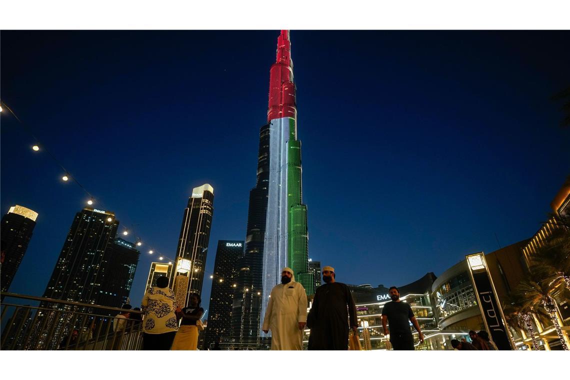 Dubai bei Nacht.