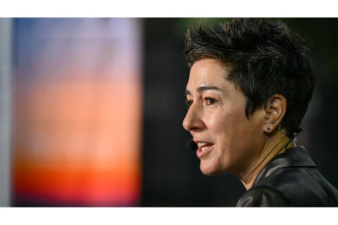 "eXit": Dutzende Autoren verlassen das frühere Twitter Dunja Hayali gehört zu den Unterzeichnerinnen und Unterzeichnern eines "Offenen Abschiedsbriefs" zum "eXit von Twitter" (Archivbild).