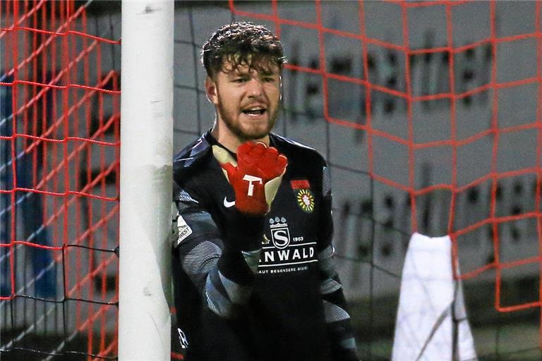 Ehrgeizig, jung, talentiert und sehr selbstbewusst: SG-Keeper David Nreca-Bisinger. Foto: A. Becher