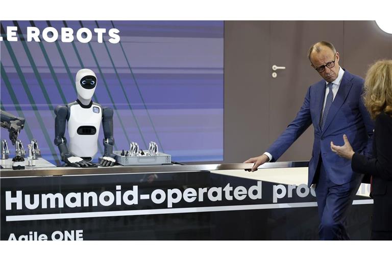 Eigentlich sollten die beiden Staatsoberhäupter den Kanzlerrundgang gemeinsam durchlaufen.