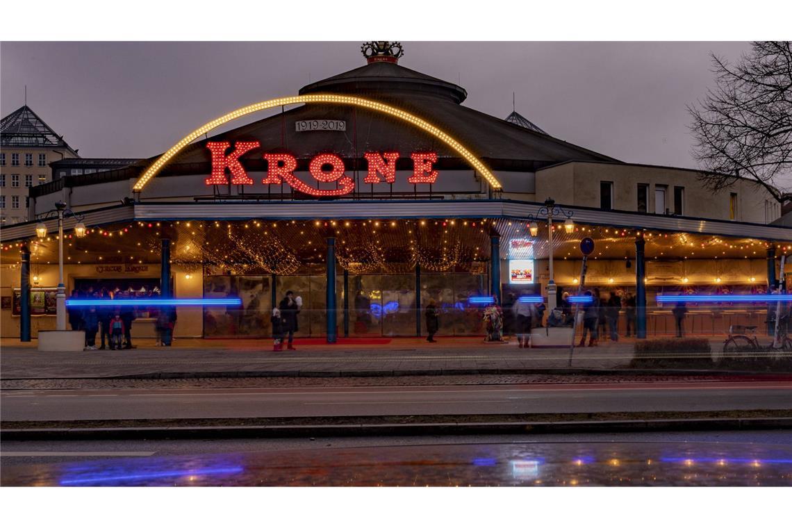 Eigentlich wollte der Circus Krone in München am ersten Weihnachtstag nur sein Winterprogramm eröffnen. Doch dabei kam es zu einem unvorhergesehenen Vorfall (Archivfoto).