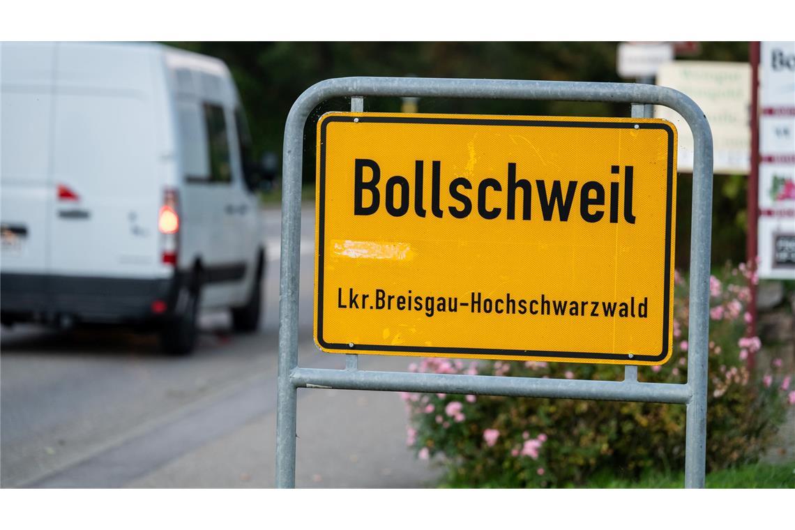 Vater soll Tochter getötet haben - Polizei schießt ihn an Ein 58-Jähriger soll in Bollschweil seine Tochter getötet haben.