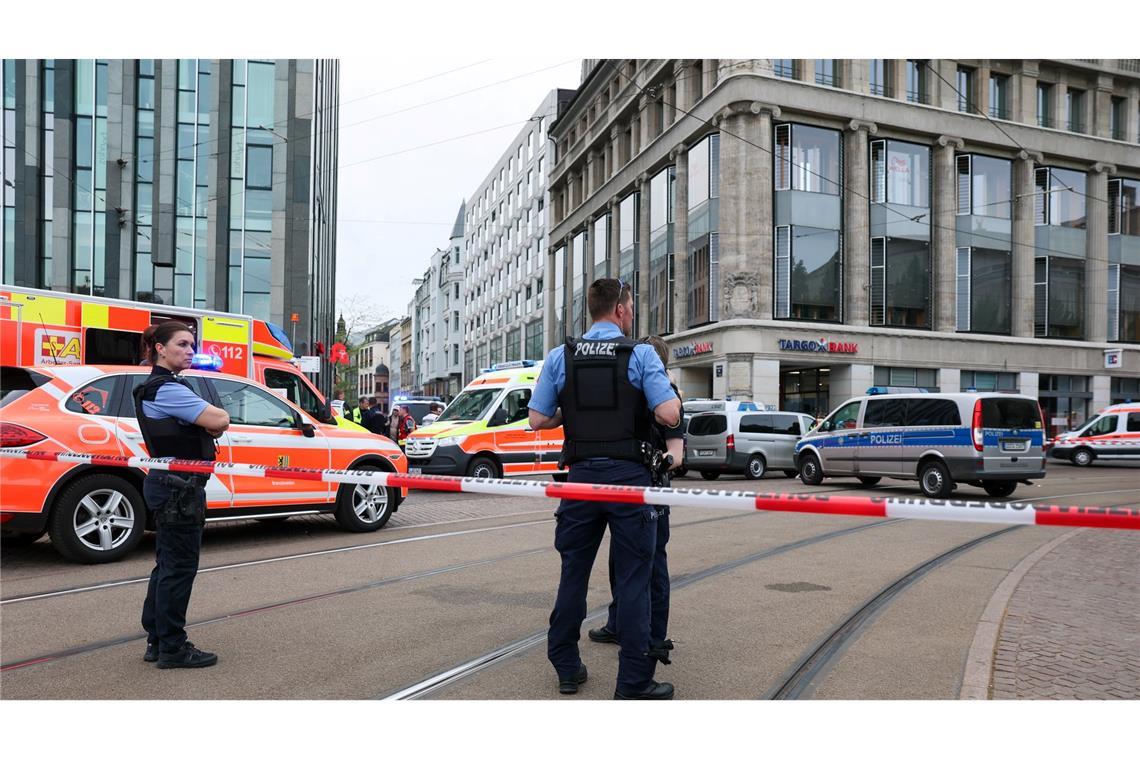 Ein Amokfahrer hat in Leipzig mehrere Menschen getötet und verletzt.