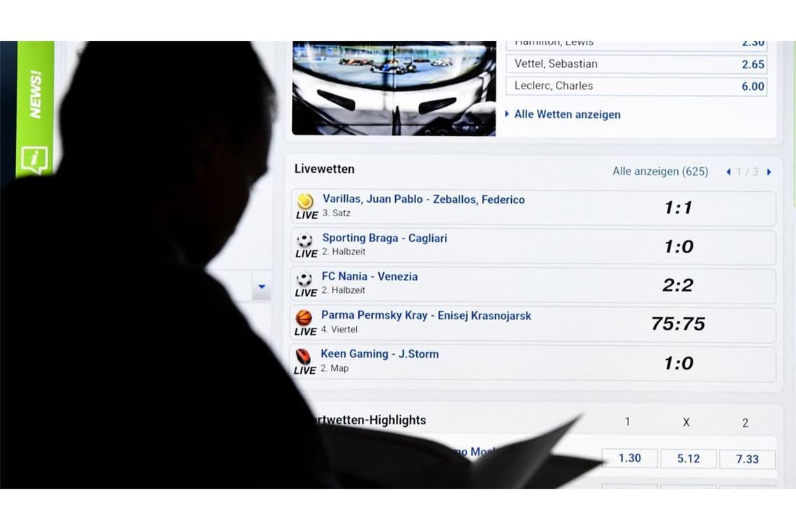 Ein Bildschirm mit Sportwetten: Die Werbung hat Folgen, gerade für risikobereite junge Menschen.