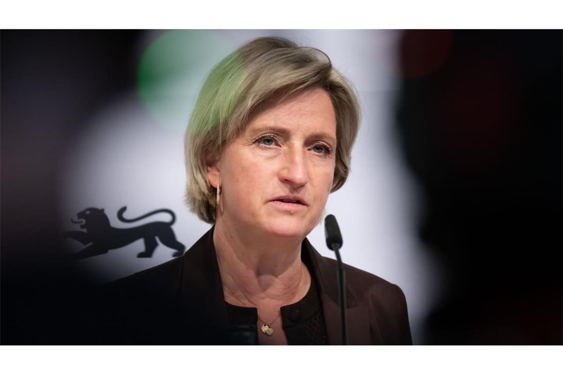 Ein brisantes Schreiben von 2021 will sie erst im Jahr 2025 gesehen haben: Nicole Hoffmeister-Kraut (CDU), Wirtschaftsministerin in Baden-Württemberg