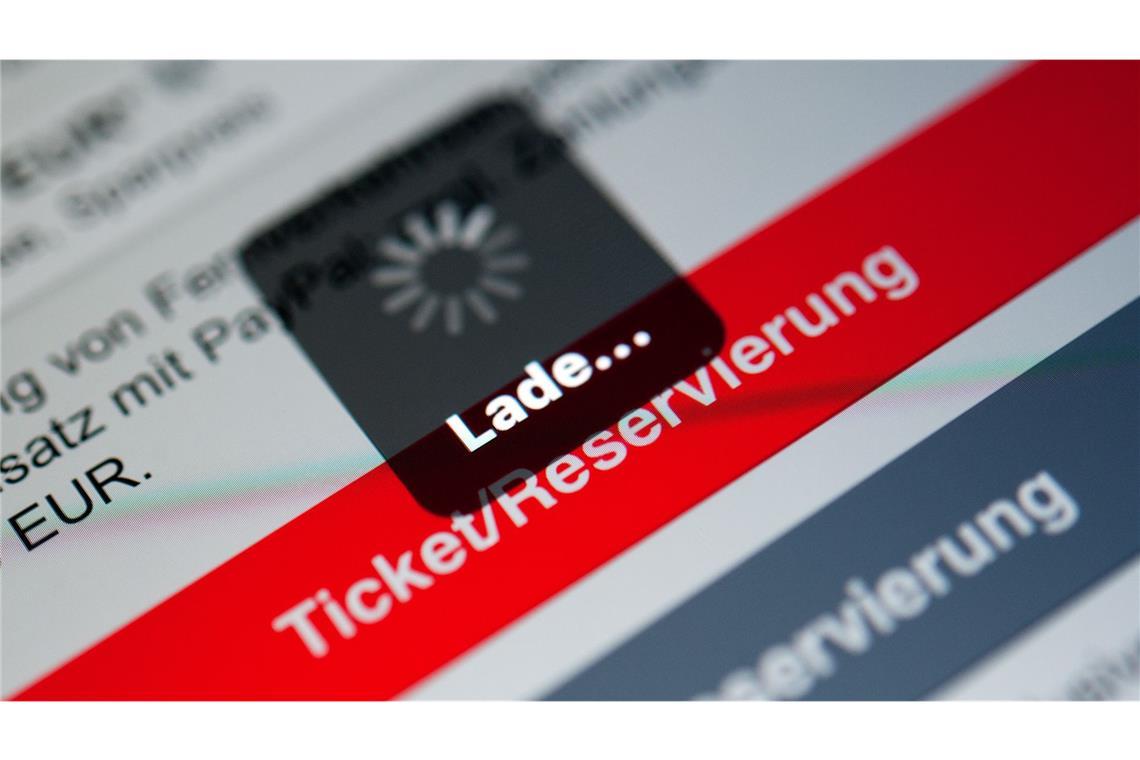 Ein Cyberangriff hatte die Auskunfts- und Buchungssysteme der Deutschen Bahn lahmgelegt (Symbolfoto).