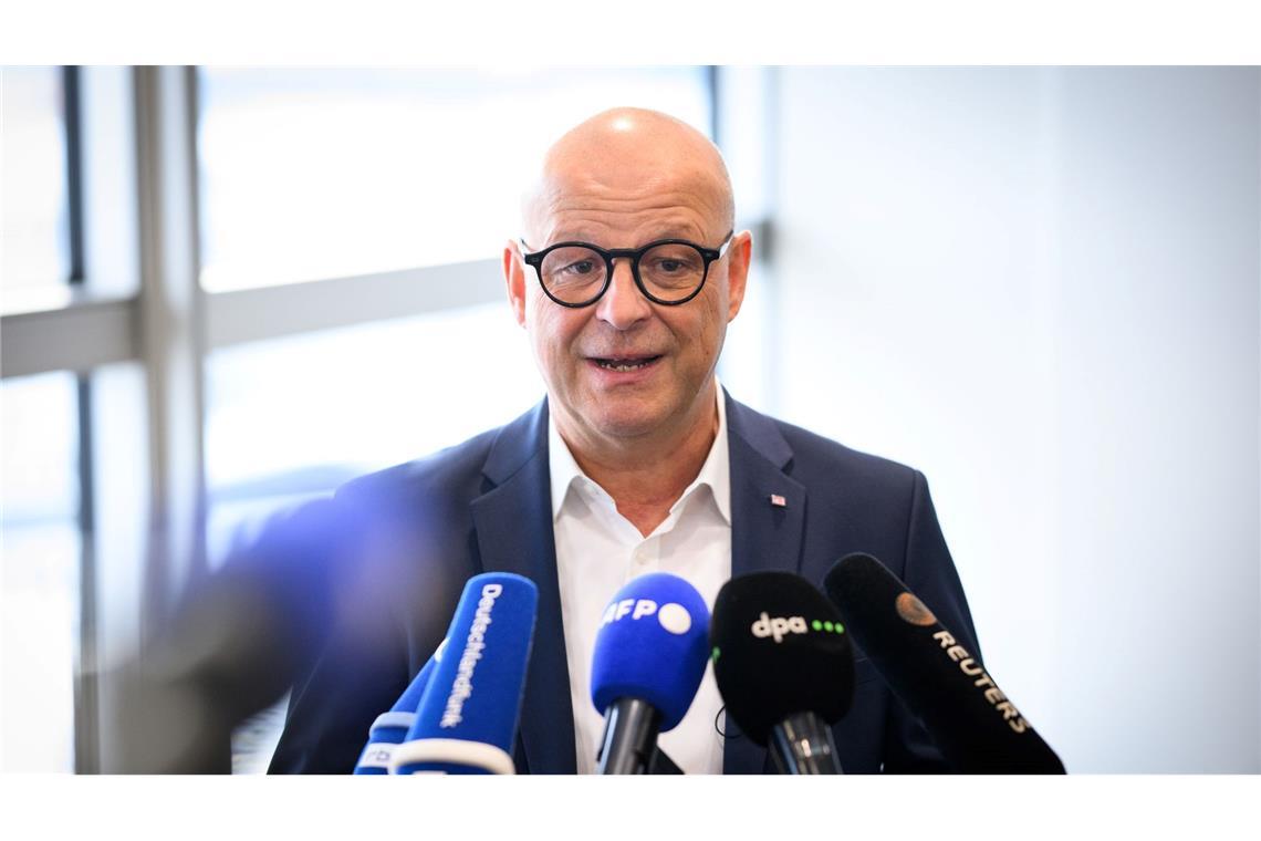 Ein erstes Angebot der Arbeitgeberseite werde es am ersten Verhandlungstag nicht geben, betonte Bahn-Personalvorstand Martin Seiler vorher.