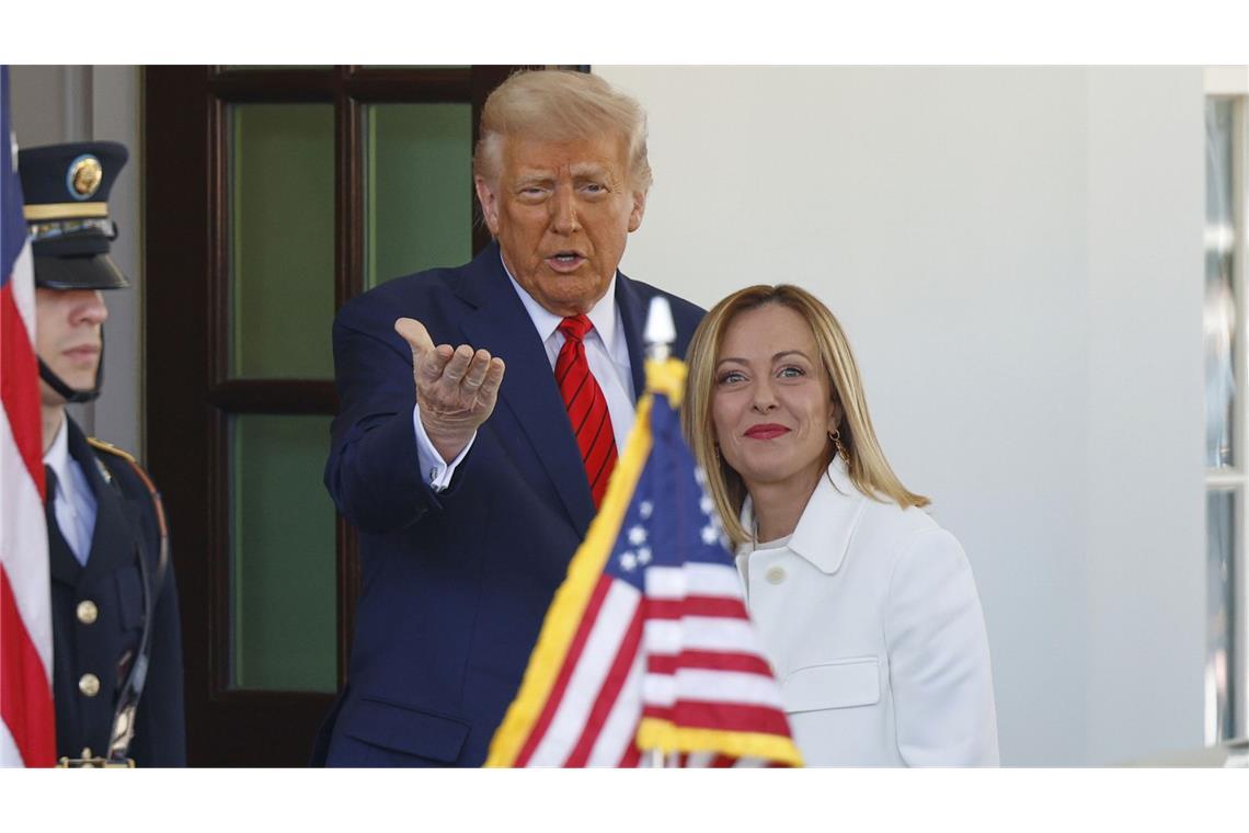 Ein Foto aus besseren Tagen. Das Verhältnis zwischen Donald Trump und Giorgia Meloni ist inzwischen schwer angeschlagen.