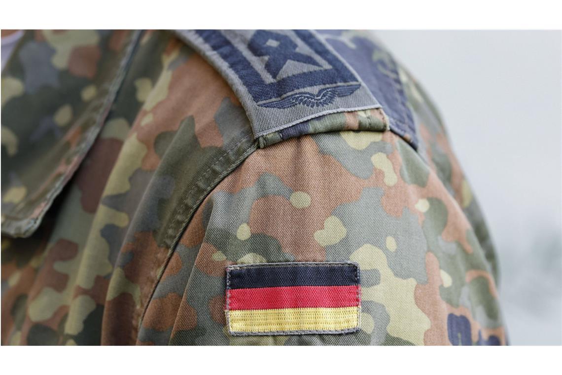 Große Mehrheit der Deutschen für Wiedereinführung der Wehrpflicht Ein Großteil der Deutschen ist laut einer Umfrage für die Wiedereinführung der Wehrpflicht. (Symbolfoto)