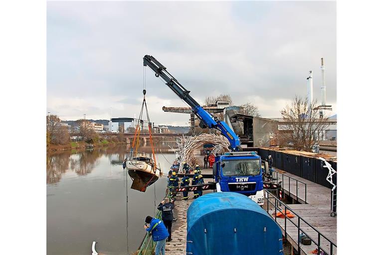 Ein kaputtes Boot am Haken: Wer kommt für die teure Bergung auf?