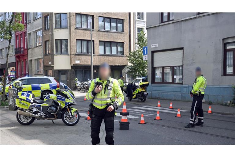 Ein Kind ist in Antwerpen bei einem Unfall mit einem Polizeiauto gestorben.