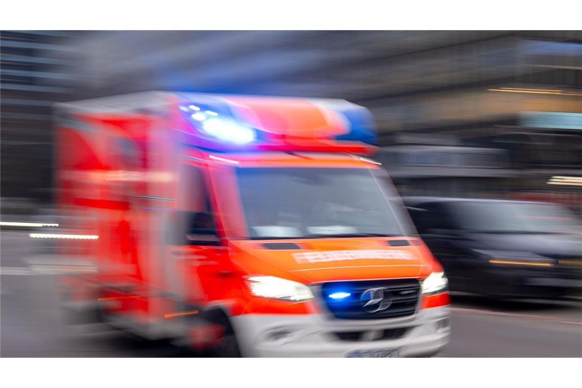 Ein Krankenwagen im Einatz. (Symbolfoto)