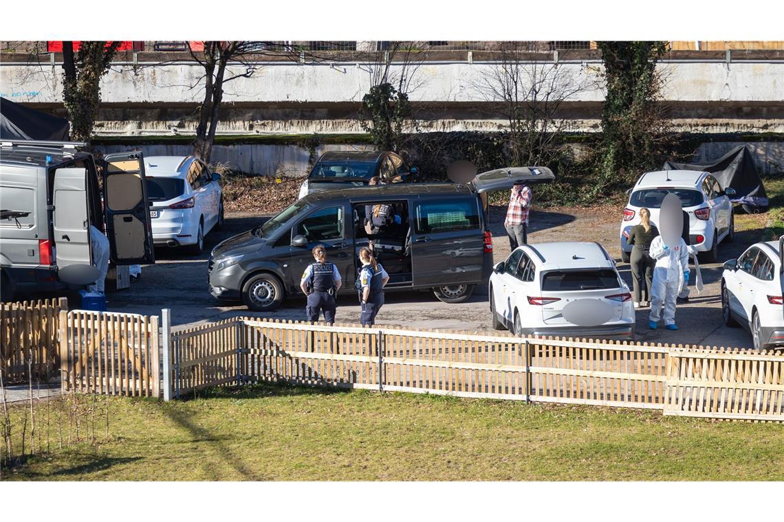 Ein Mann war tot in einem Auto bei Neuenbürg entdeckt worden.