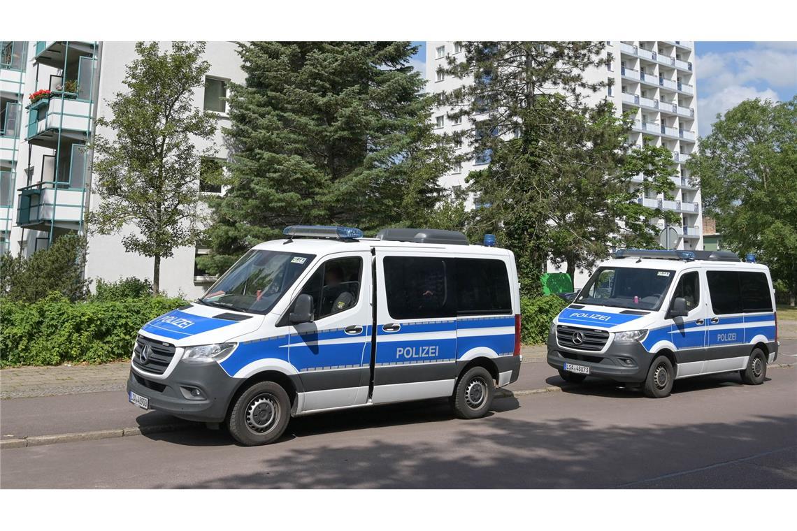 Mutmaßlicher IS-Kämpfer in Halle festgenommen Ein Mann wurde festgenommen.