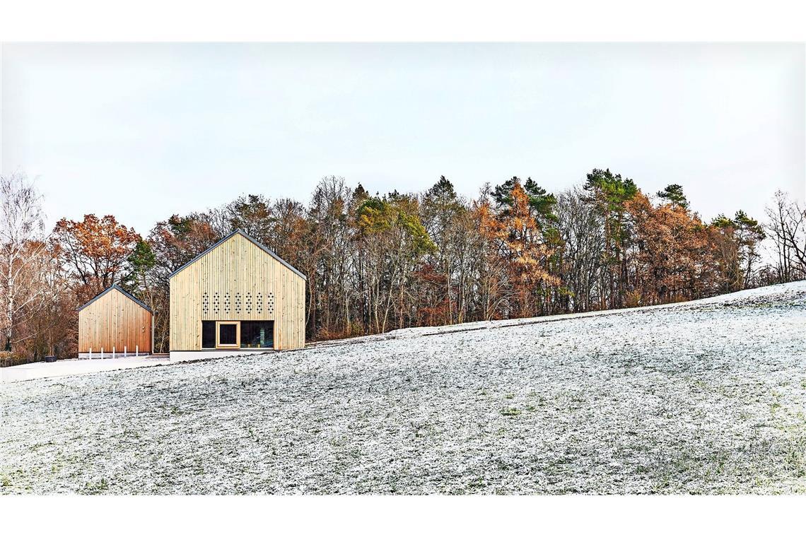 Ein realisiertes Projekt von lohrmannarchitekten aus Stuttgart ist das Bildungszentrum des Landesverbands für Obstbau, Garten und Landschaft (LOGL) in Weil der Stadt.