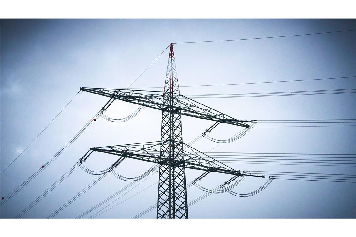 Ein Strommast. (Symbolfoto)