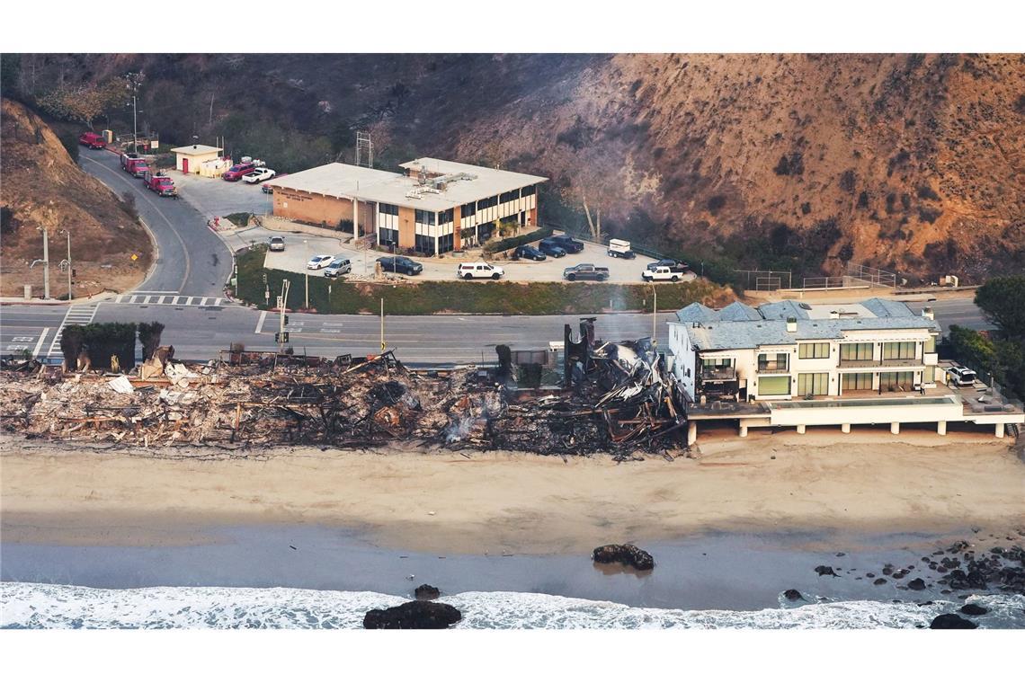 Jeff Bridges und weitere: Einige der größten Hollywood-Stars haben ihre Häuser verloren Ein völlig niedergebranntes Haus in der Nähe von Los Angeles – es ist eines von Tausenden.