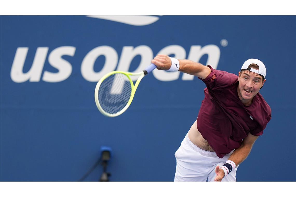 Grandioser Struff erreicht Achtelfinale gegen Djokovic Ein völlig überraschender Erfolg: Jan-Lennard Struff zählt zu den Top 16 bei den US Open.
