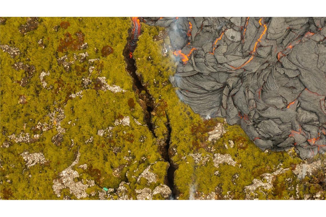 Bilder des Tages Ein Vulkan bricht in der Nähe der Stadt Grindavik auf der Halbinsel Reykjanes auf Island aus.