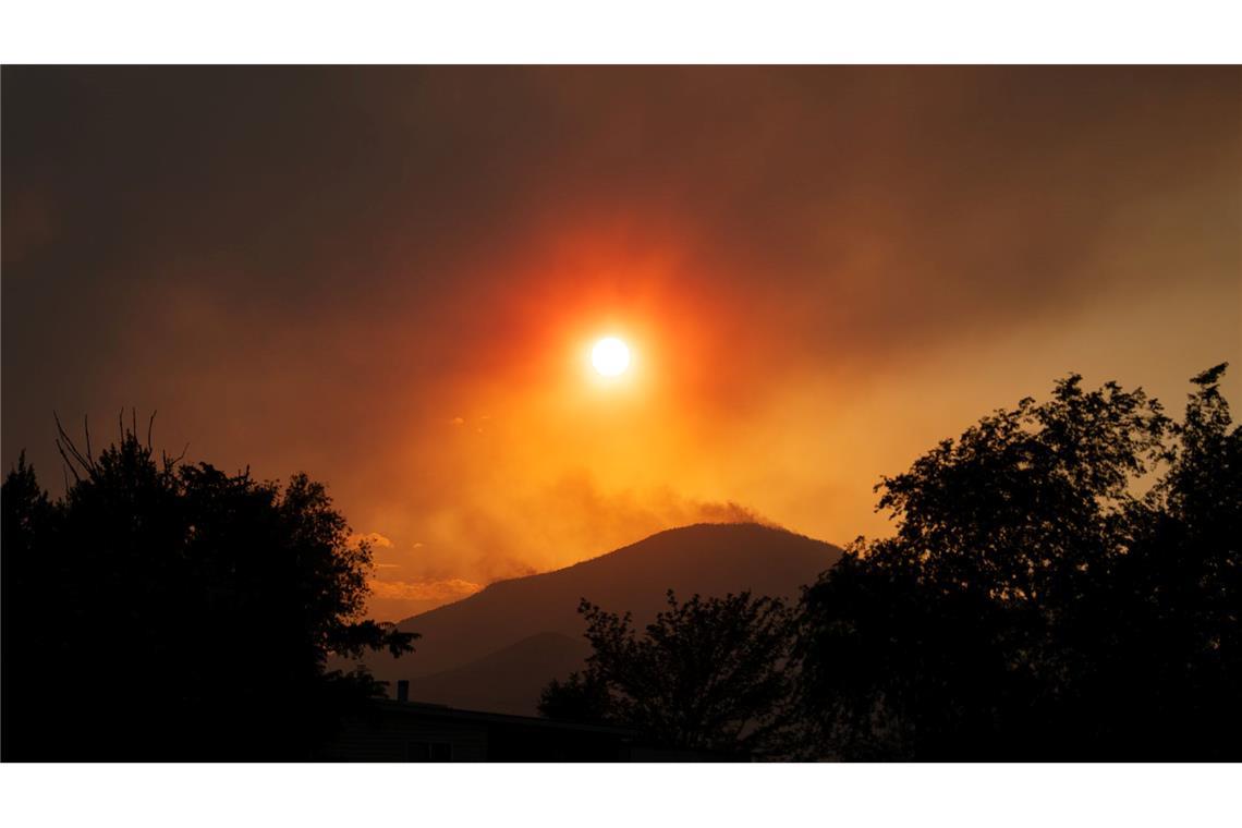 Ein Waldbrand in Utah hat sich weiter ausgebreitet.
