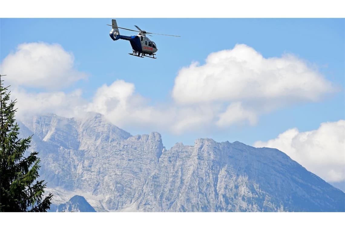 Ein Wanderer stürzte in Lech in die Tiefe und starb. (Archivbild)