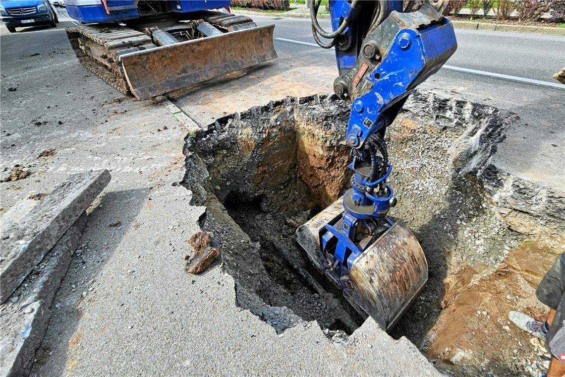 Ein Wasserrohrbruch hat die Geschichte ins Rollen gebracht. Symbolfoto: Stefan Bossow