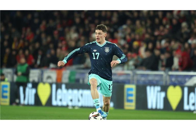 Ein Zauberer am Ball: Florian Wirtz.