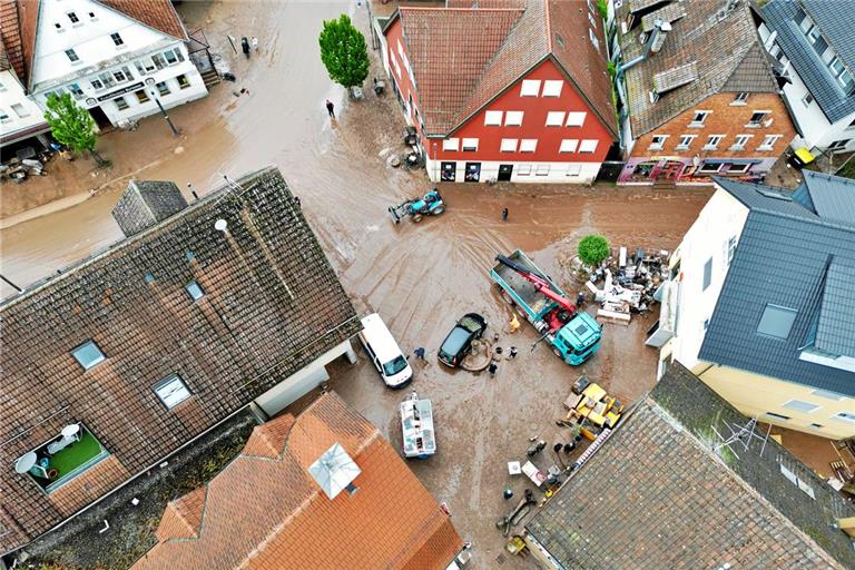 Eine Aufnahme aus dem völlig überfluteten Rudersberg am Folgetag – dem 3. Juni 2024. Archivfoto: 7aktuell.de/Kevin Lermer