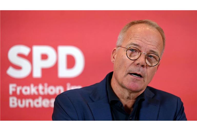 Eine Einigung beim Verbrenner-Aus steht laut SPD-Fraktionschef Miersch bevor. (Archivbild)