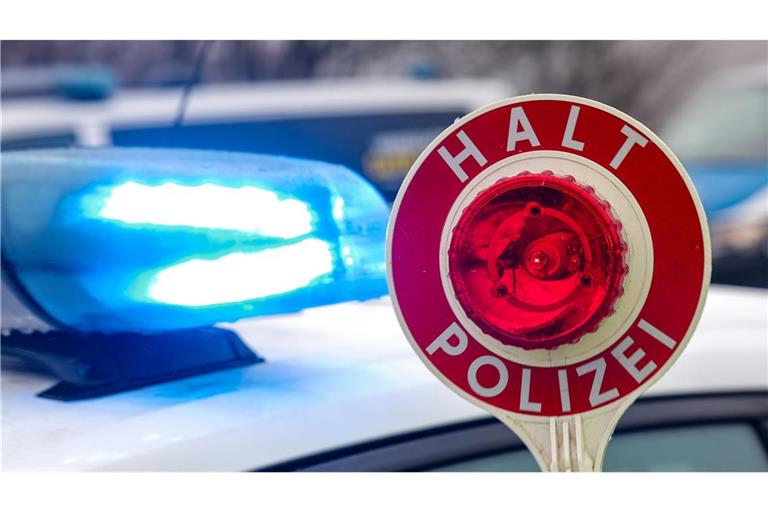 Eine Frau hat einen Polizisten gebissen (Symbolbild).