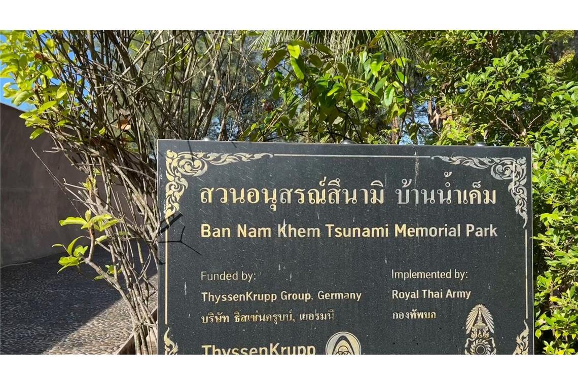 "Das Wasser kommt": 20 Jahre nach der Tsunami-Katastrophe Eine Gedenkstätte in der Region Khao Lak erinnert an die Opfer des Tsunamis. (Archivbild)