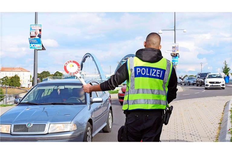 Eine Kontrolle in Brandenburg an der deutsch-polnischen Grenze.
