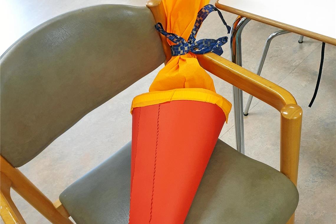 Herzenswünsche für Erstklässler Eine leuchtend rote Schultüte...