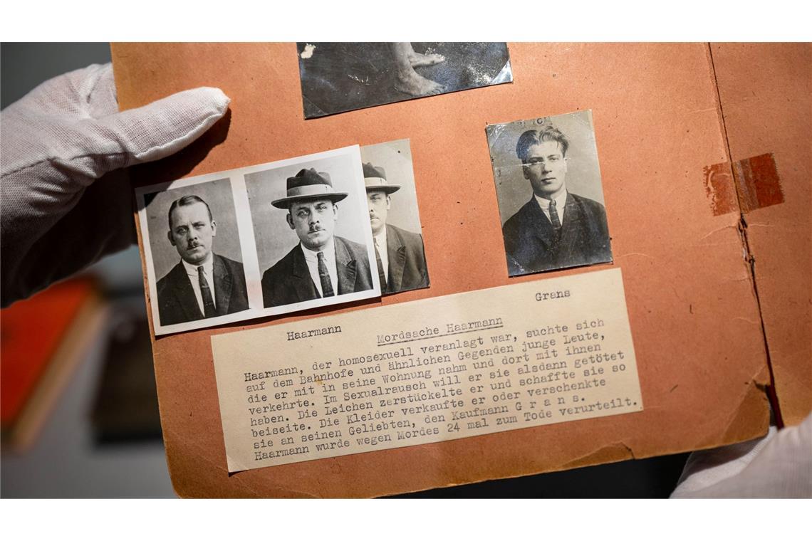 "Warte, warte nur ein Weilchen" - Tod eines Serienmörders Eine Mappe im Polizeimuseum Niedersachsen gibt Einblick in die Mordsache Fritz Haarmann. (Archivbild)