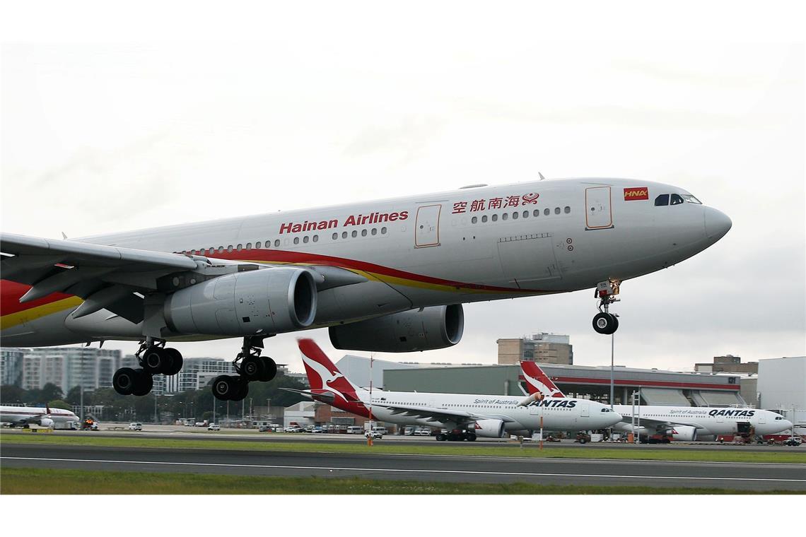 Flugzeug muss wegen Triebwerksbrand zurück nach Rom Eine Maschine von Hainan Airlines musste kurz nach dem Start östlich von Rom wegen eines Feuers umkehren. (Archivbild)