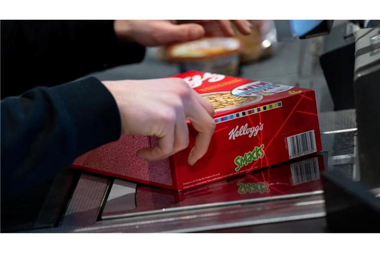 Eine Packung "Smacks" darf nicht fehlen beim Einkauf - so geht es manch Verbraucher in Deutschland.