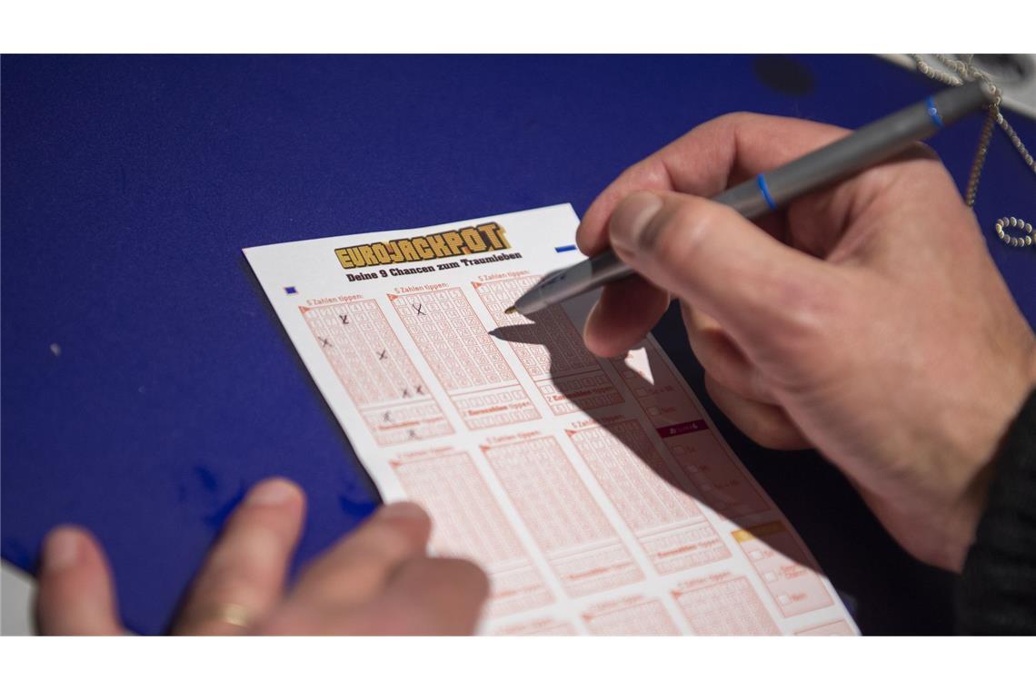 Glückspilz aus der Region Stuttgart gewinnt über zwei Millionen Euro im Lotto
