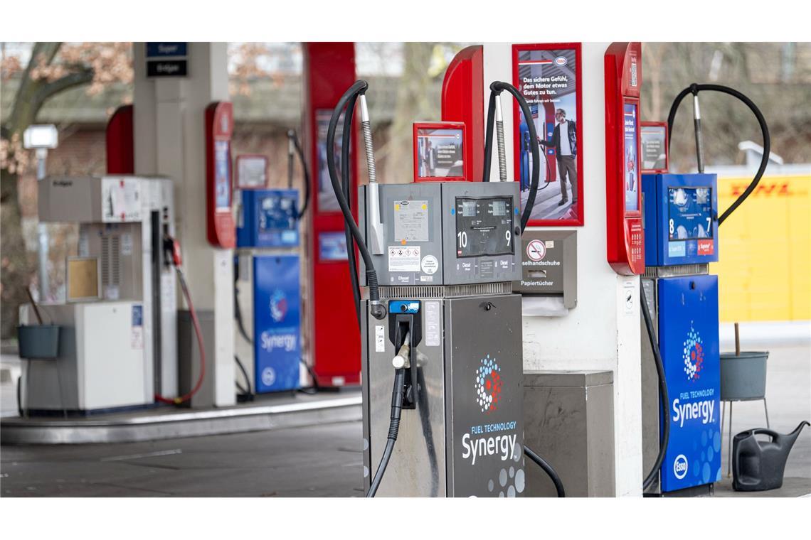 Eine Tankstelle in Berlin-Tiergarten. Momentan bewegen sich die Preise nach unten,