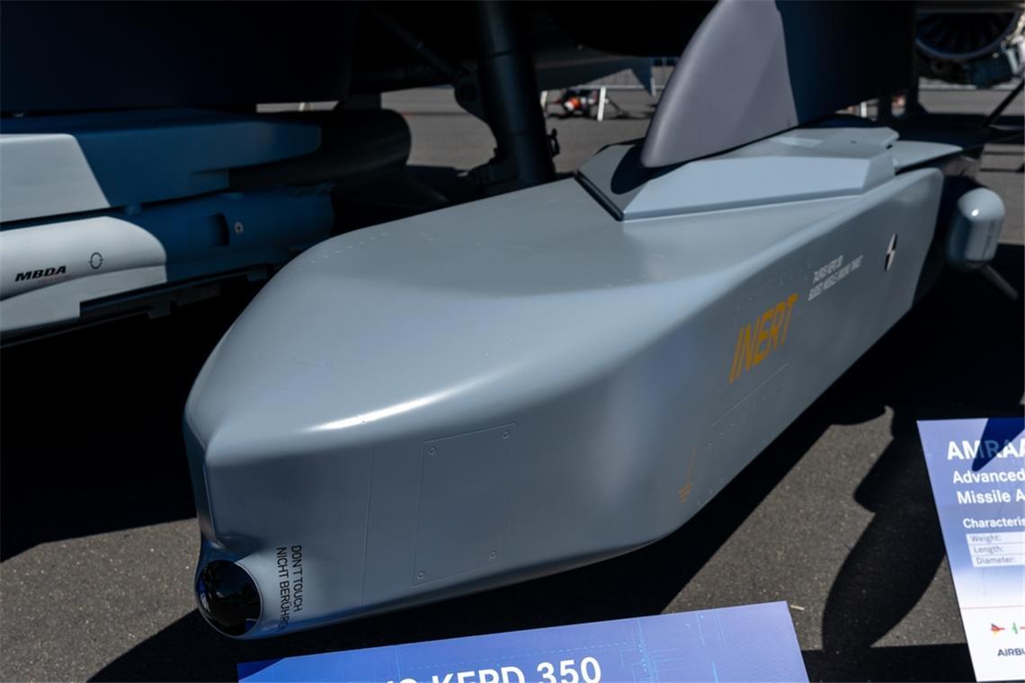 Was kostet eine Taurus-Rakete? Eine Taurus-Rakete bei einer Ausstellung.