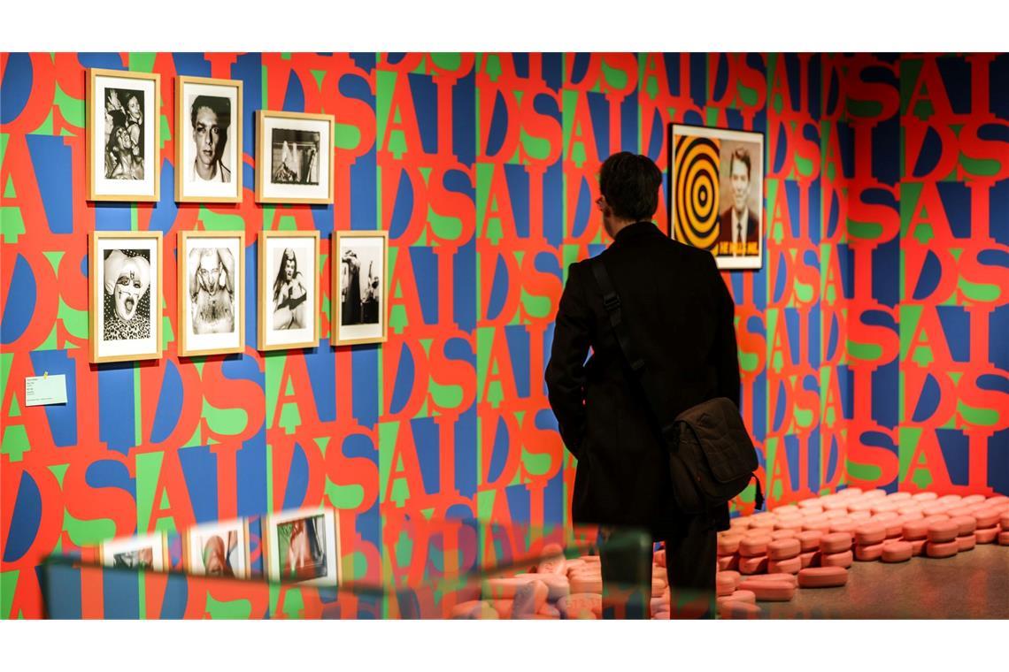 Eine umfangreiche Ausstellung in der Bundeskunsthalle erzählt die Geschichte der Sexarbeit.