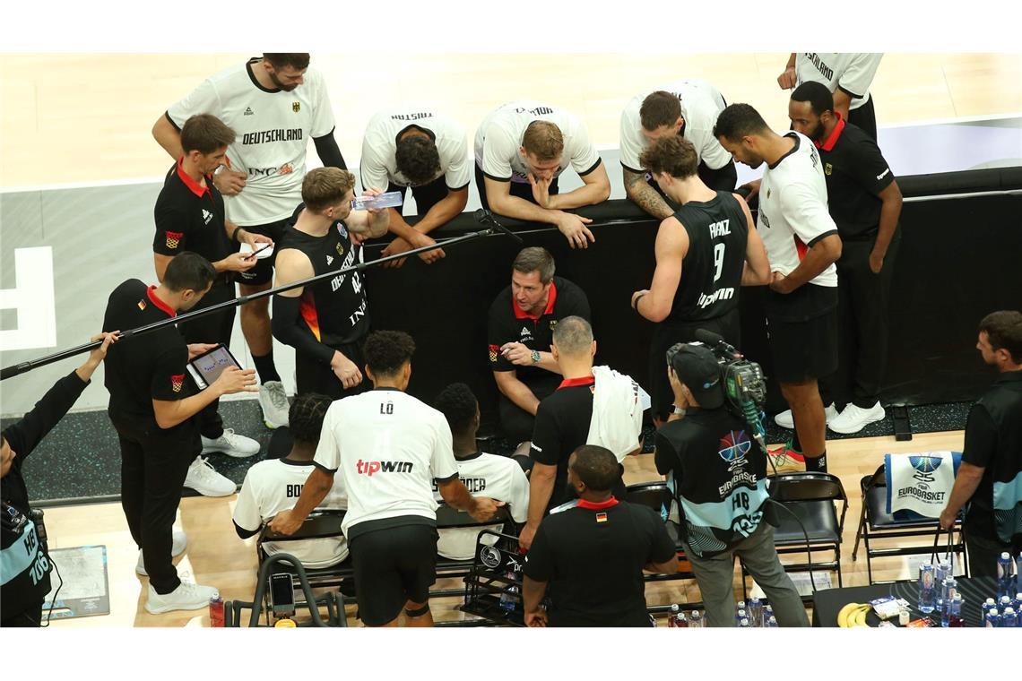 "Note 1+": Basketballer auf dem Weg zum deutschen Dream Team Eingeschworenes Team: Weltmeister Deutschland peilt EM-Gold an.