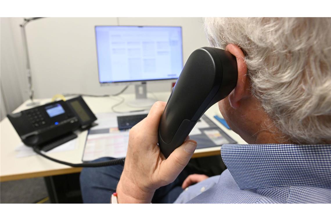 1,2 Millionen Anrufe bei Telefonseelsorge - Thema Einsamkeit Einsamkeit und familiäre Probleme sind die Hauptthemen der Ratsuchenden. (Archivfoto)
