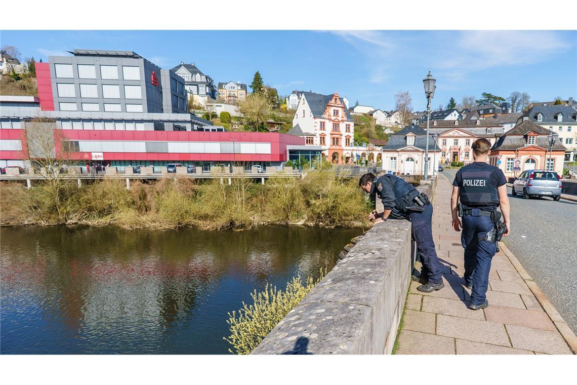 Sechsjähriger in Weilburg bleibt verschwunden Einsatzkräfte suchen auch am Wochenende nach dem kleinen Jungen.