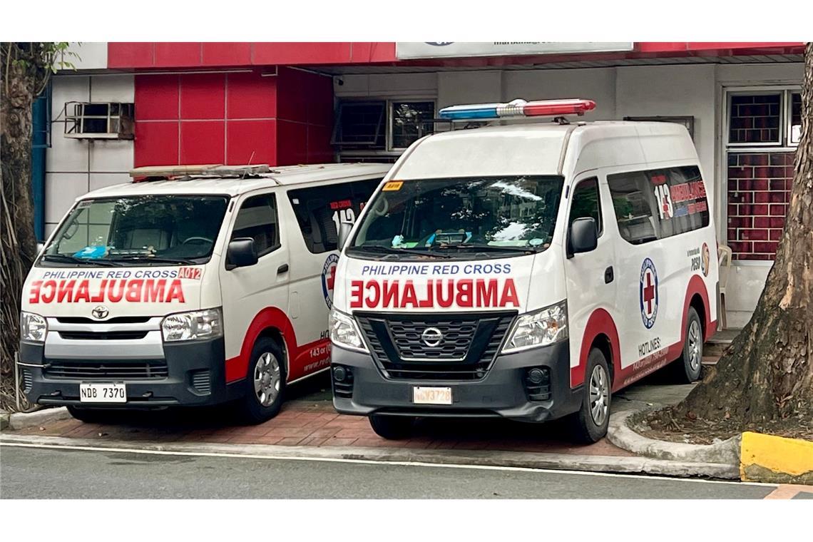 Deutsche Wanderer auf Philippinen vermisst - zwei Gerettete Einsatzkräfte suchen nach den Vermissten, die zu einer Tageswanderung aufgebrochen waren. (Symbolbild)