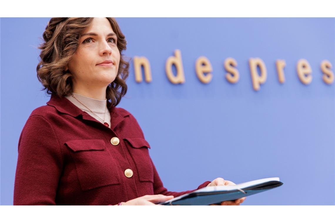 Elisabeth Kaiser wurde kurz vor der Vereinigung in Ostdeutschland geboren.