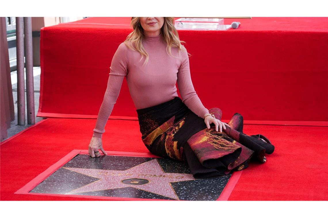 "Grey's Anatomy"-Star Ellen Pompeo feiert ihren Stern Ellen Pompeo posiert für die Fotografen.
