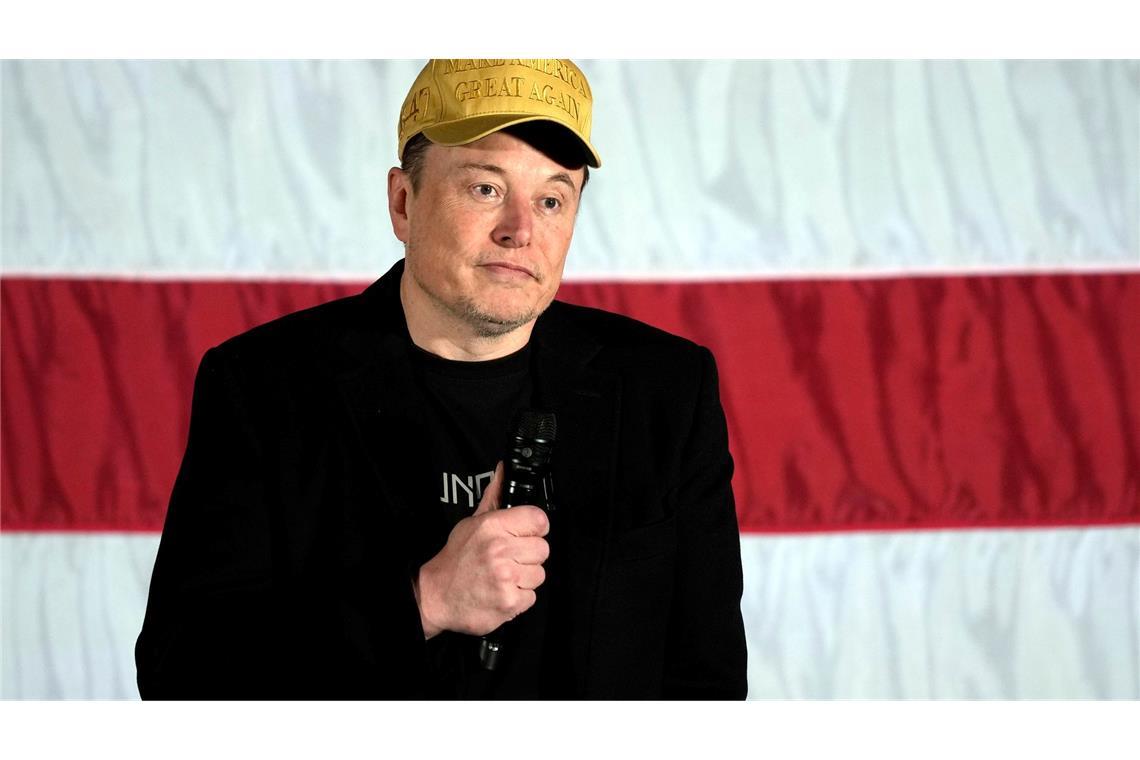 US-Gericht stoppt Musks Geldgeschenke an Wähler nicht Elon Musk unterstützt den republikanischen Präsidentschaftskandidaten Donald Trump. (Archivbild)