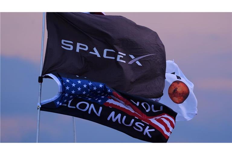 Elon Musk verlässt sich darauf, dass Anleger im Glauben an künftige Erfolge von SpaceX investieren. (Archivbild)
