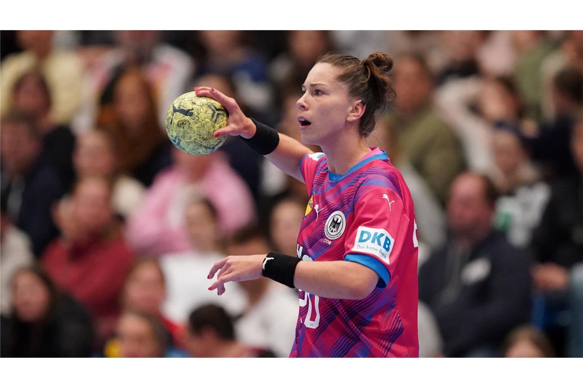Handballerin Bölk glückt Rückkehr: "Sehr zufrieden" Emily Bölk stand wieder im deutschen Kader.